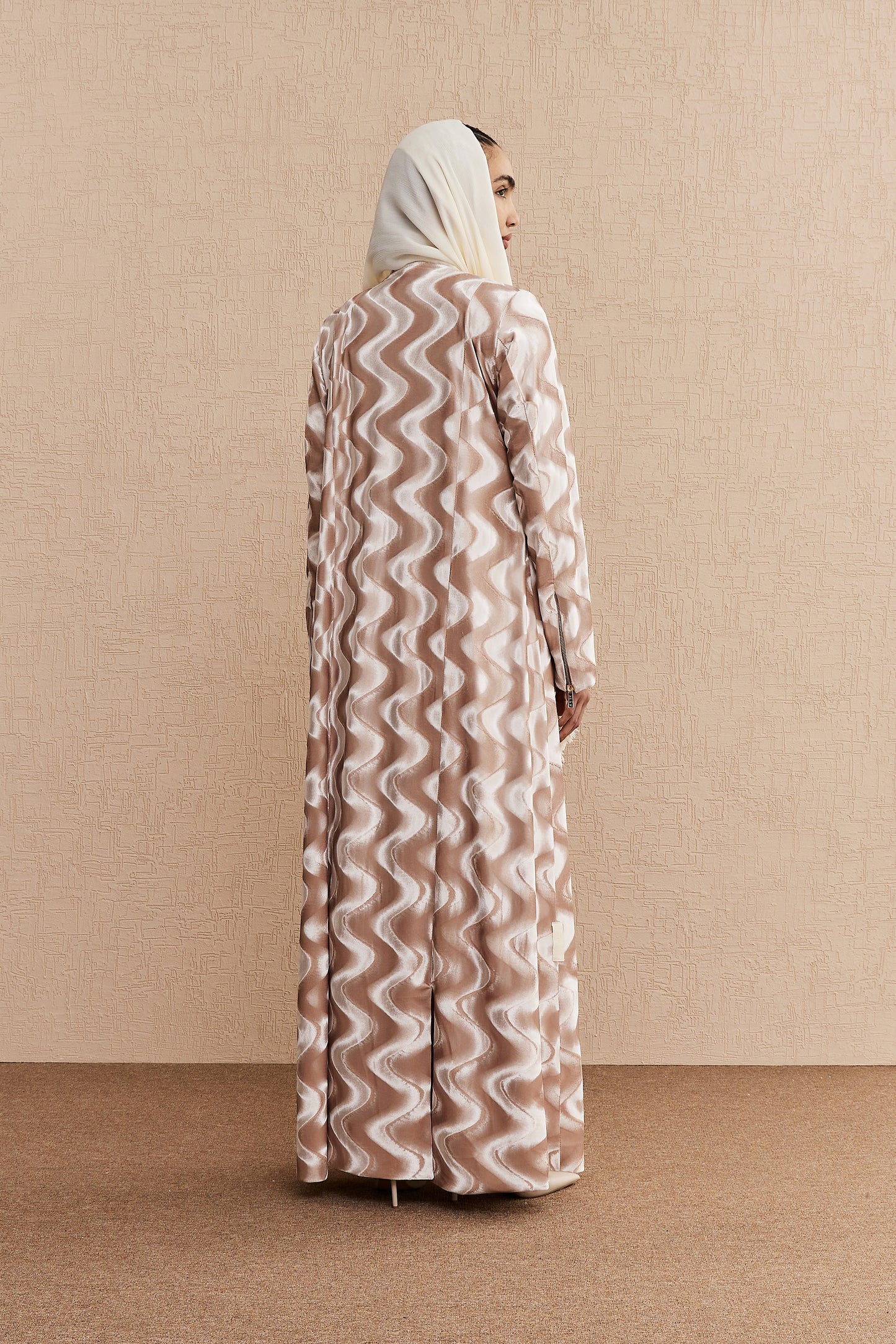 Blush Wave